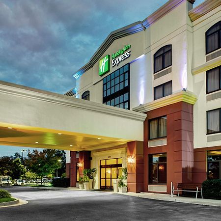 Holiday Inn Express Richmond Airport By Ihg Sandston Extérieur photo