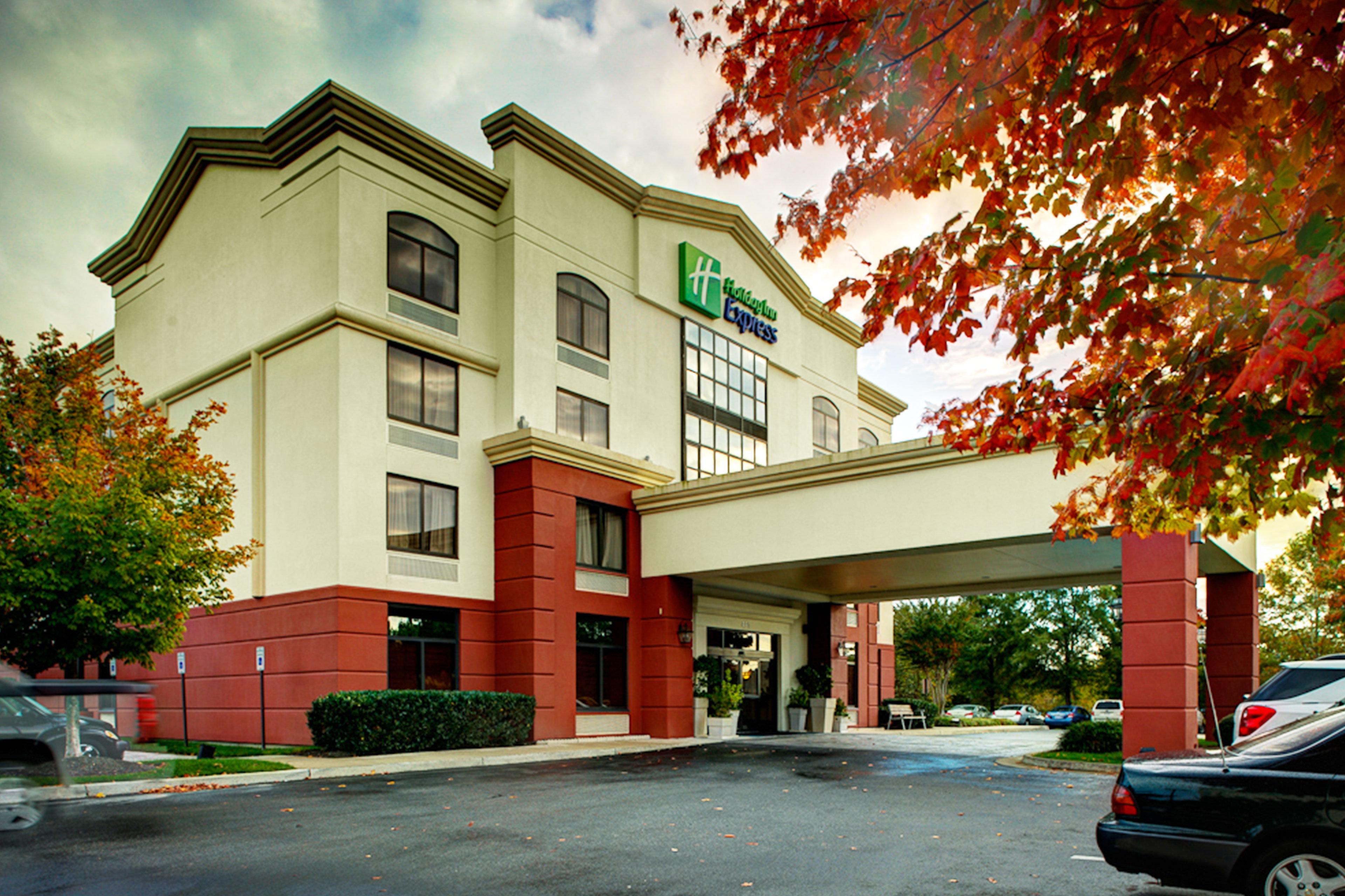 Holiday Inn Express Richmond Airport By Ihg Sandston Extérieur photo